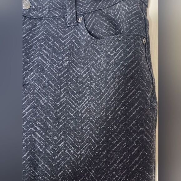 Gloria Vanderbilt 8 Black Herringbone Patern Full Length Zip Pockets Women Pants - Picture 5 of 9